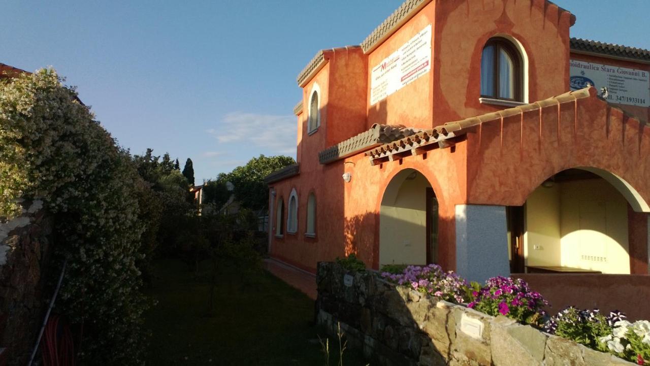 Bed and Breakfast A Lu Ponti Budoni Esterno foto